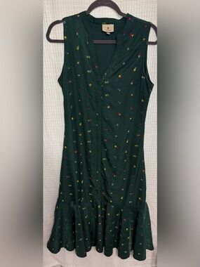 Tuckernuck Dark Green Sleeveless Floral-Embroidered midi column Dress M
